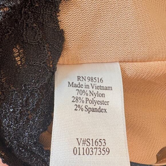 Coldwater Creek Black Embellished Lace Fitted Tank Top Womens Small Whimsigoth - Picture 8 of 8